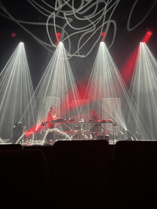 DISSIDANS Droits Reserves