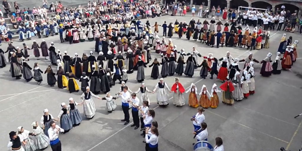 Danse des Mil