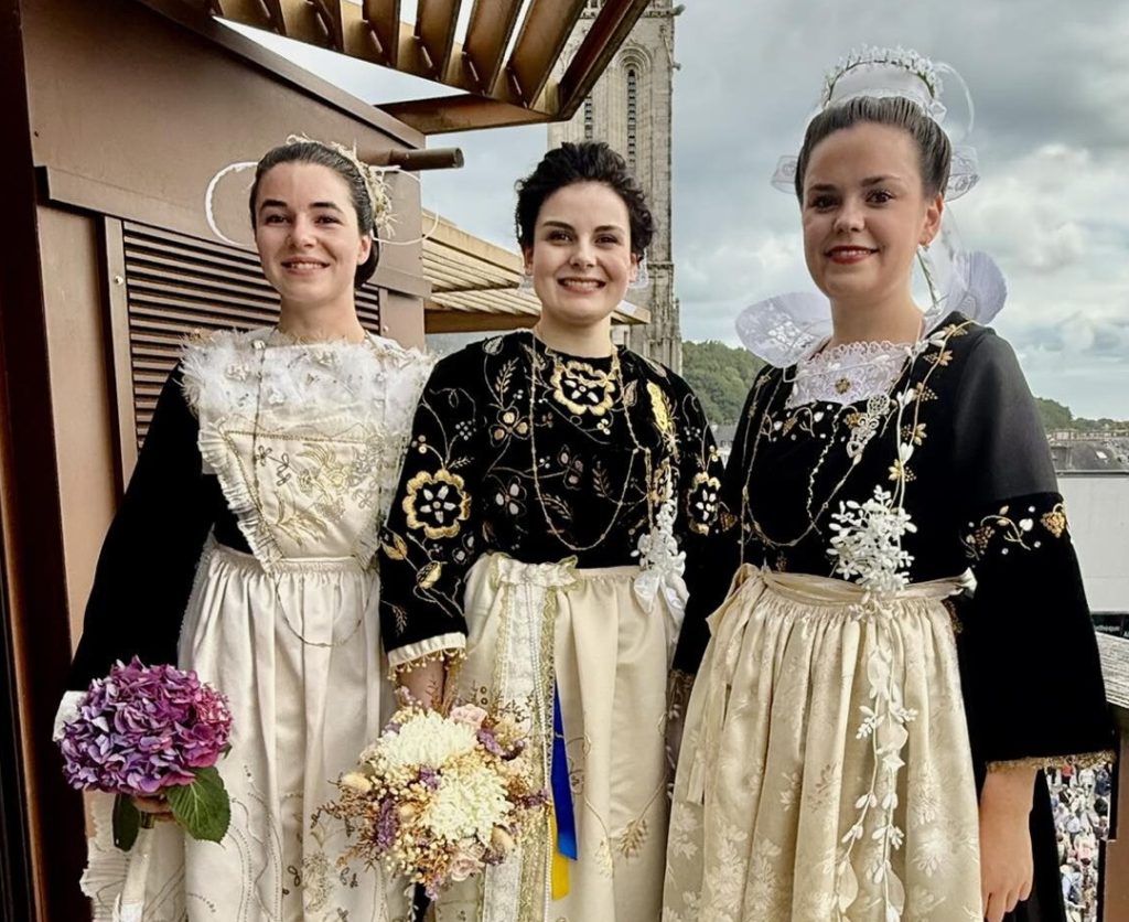 Élection de la nouvelle Reine de Cornouaille et de ses demoiselles d’honneur